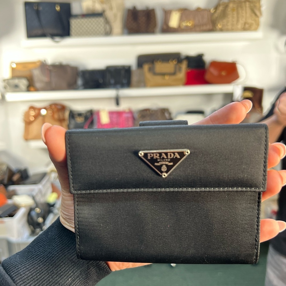 PRADA WALLET